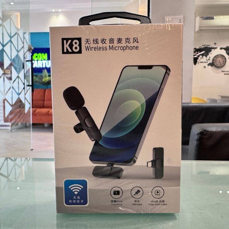K8 Type-C Wireless Lavalier Mic Noise-Cancelling 20m - Box display on table