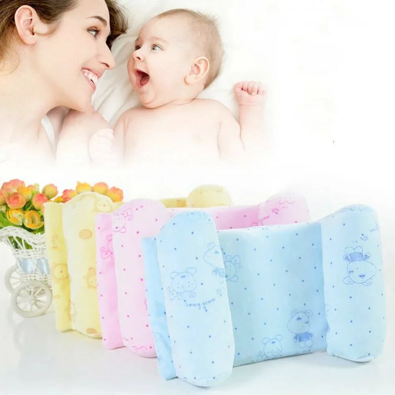 Happy mama with baby using Soft Breathable Baby Head Shaping Pillow
